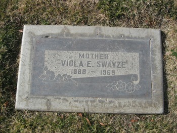 Swayze, Viola Evans gravesite
