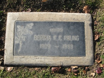 Paling, Bertha F. Caroline gravesite
