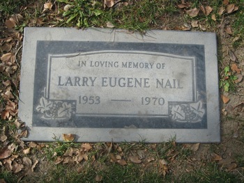 Nail, Larry Eugene gravesite