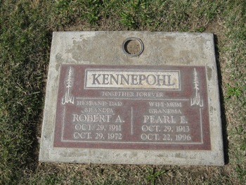 Kennepohl,   Robert August gravesite