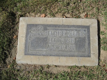 Keeler, Edith Essa gravesite