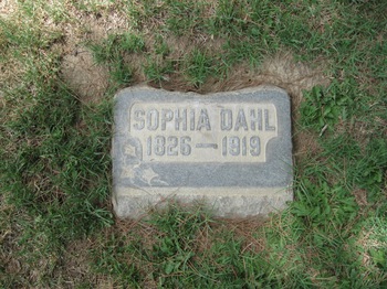 Dahl, Sophia E. gravesite