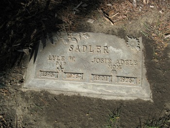 Sadler, Lyle Wallace gravesite