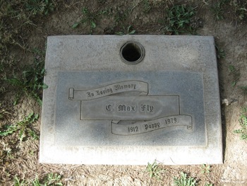 Fly, Cyril Max gravesite