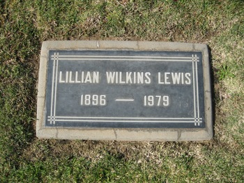 Lewis,   Lillian Florence gravesite