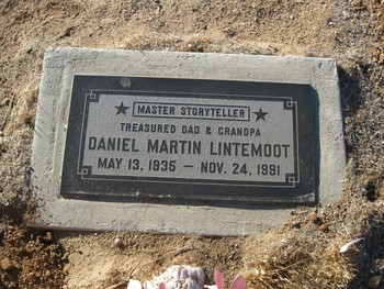 Lintemoot, Daniel Martin gravesite