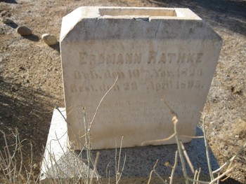 Rathke, Erdmann gravesite