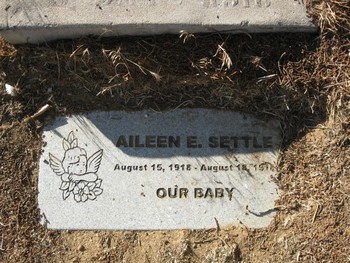 Settle, Aileen Elizabeth gravesite