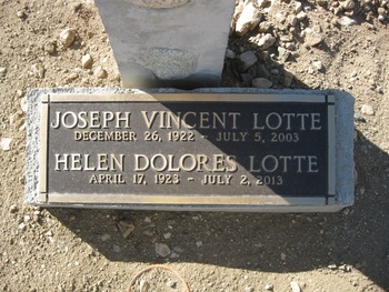 Lotte, Helen Delores gravesite